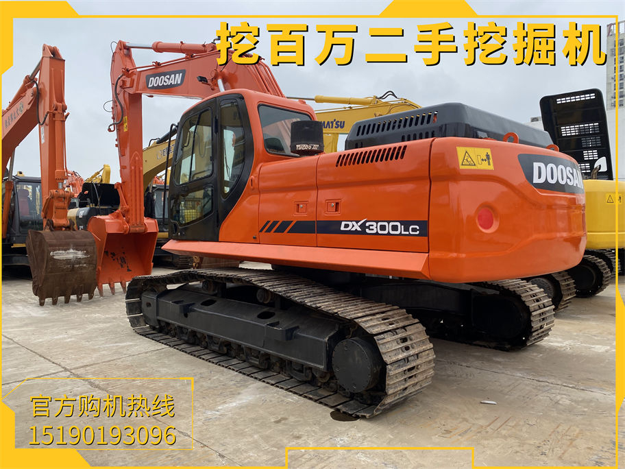 斗山300二手挖掘機