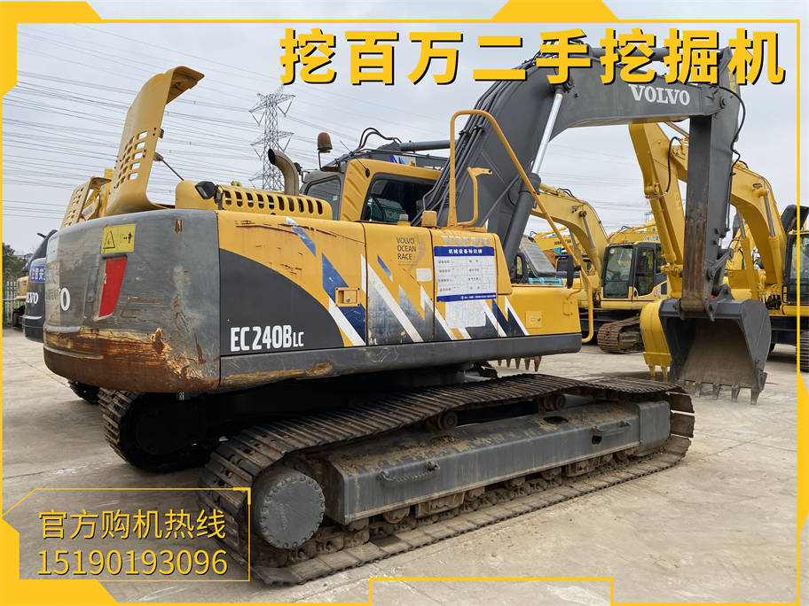 沃爾沃240二手挖掘機