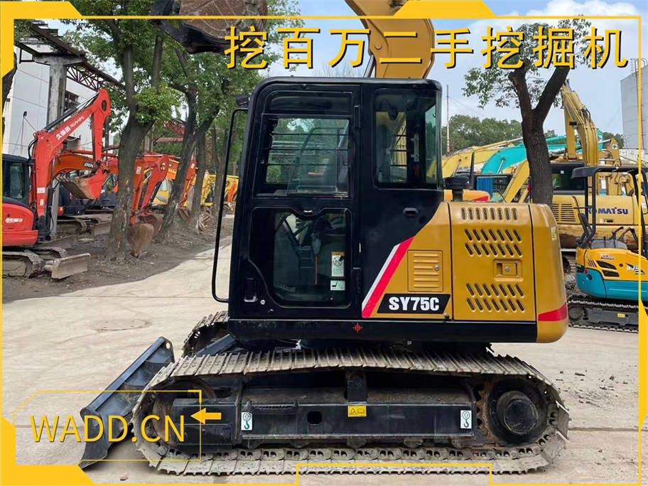 二手三一75挖掘機(jī)