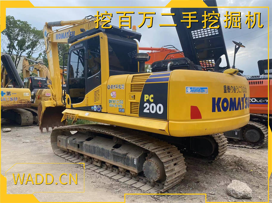 二手小松200-8N1挖掘機