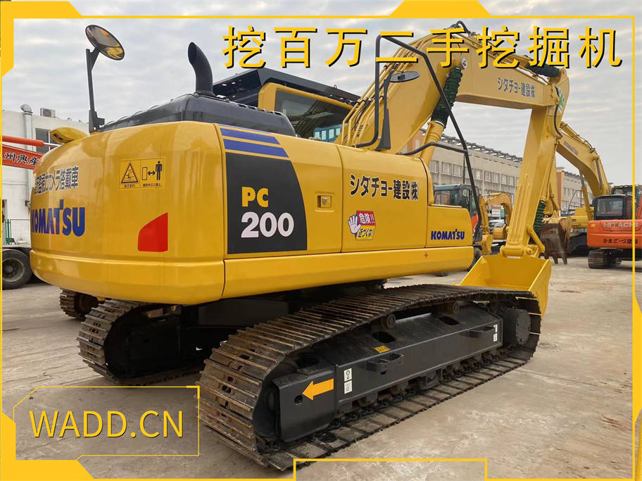 二手小松200挖掘機