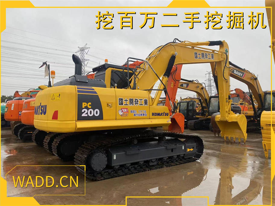 二手小松200挖掘機