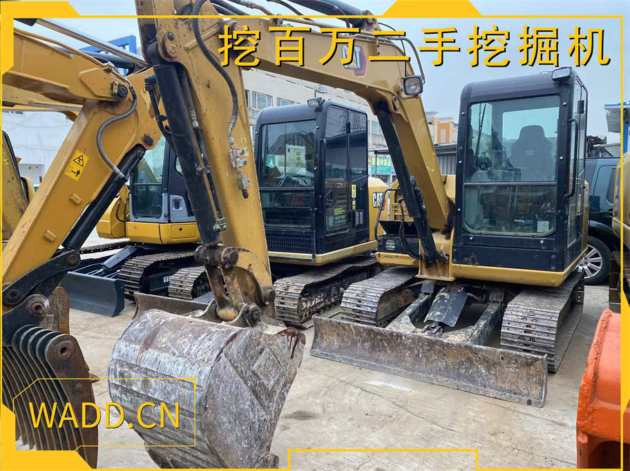 二手卡特305.5E2挖掘機