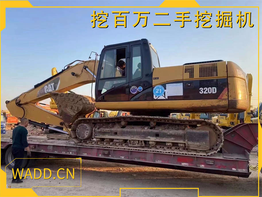 二手卡特320挖掘機成功發(fā)貨甘肅，幫助用戶提升施工效率！