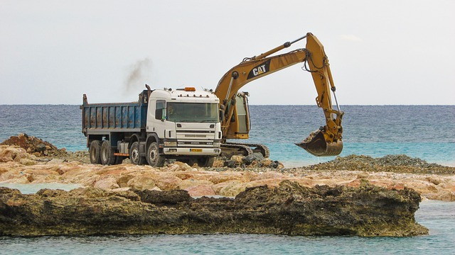 上海挖百萬：如何通過二手挖掘機實現綠色建筑項目？