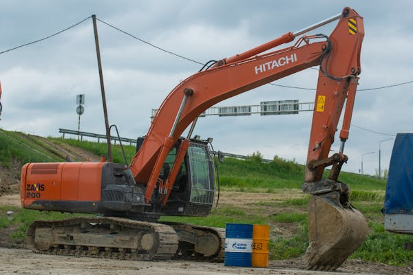 如何選擇二手挖掘機的最佳品牌 | How to Choose the Best Brand for Used Excavators
