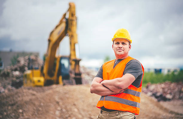 二手挖掘機在不同施工項目中的應(yīng)用案例 Case Studies of Second-Hand Excavators in Various Construction Projects