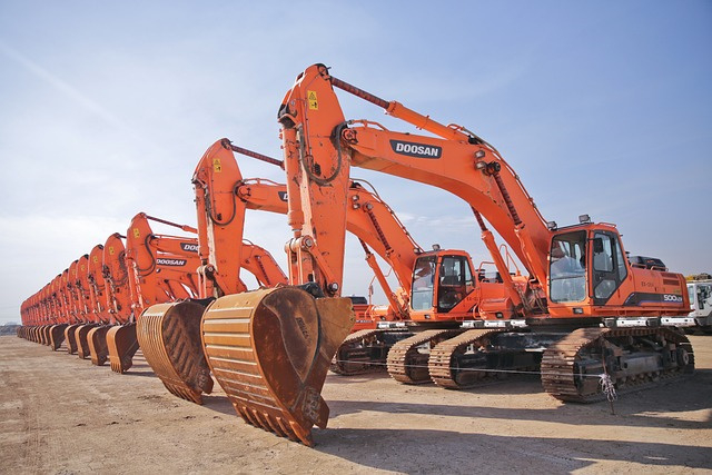 如何識別和避免購買二手挖掘機中的潛在風險 How to Identify and Avoid Potential Risks When Purchasing a Second-Hand Excavator