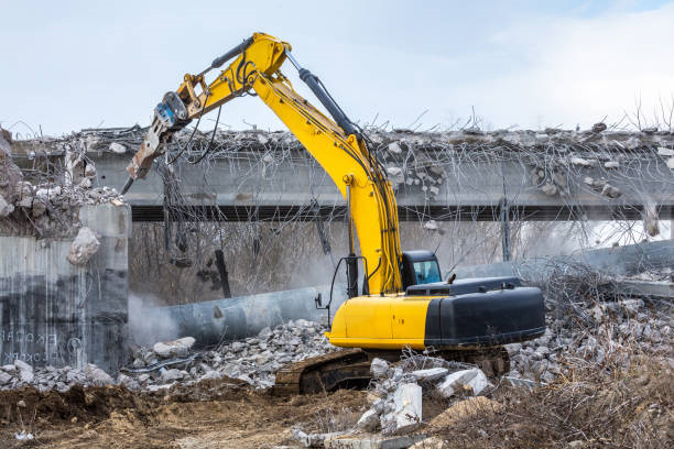 二手挖掘機在不同施工項目中的優勢和應用 Advantages and Applications of Second-Hand Excavators in Various Construction Projects