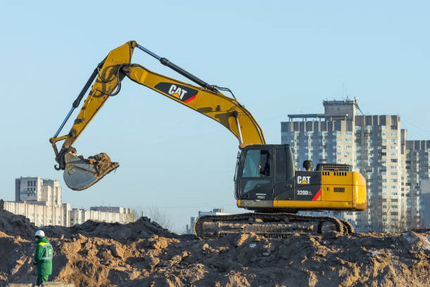 二手挖掘機在旅游景區基礎設施建設中的應用及其優勢 Applications and Advantages of Second-Hand Excavators in Tourist Attraction Infrastructure Projects