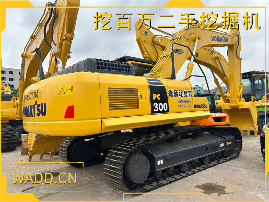 二手小松300挖掘機：強勁可靠的施工利器 Used Komatsu 300 Excavator: A Powerful and Reliable Construction Tool